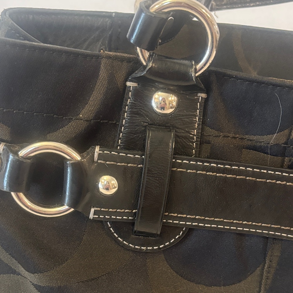 Coach Black Shoulder Bag with Silver Hardware - Picture 3 of 8